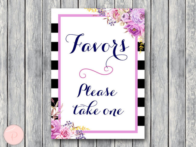 WD79-Favors-Sign